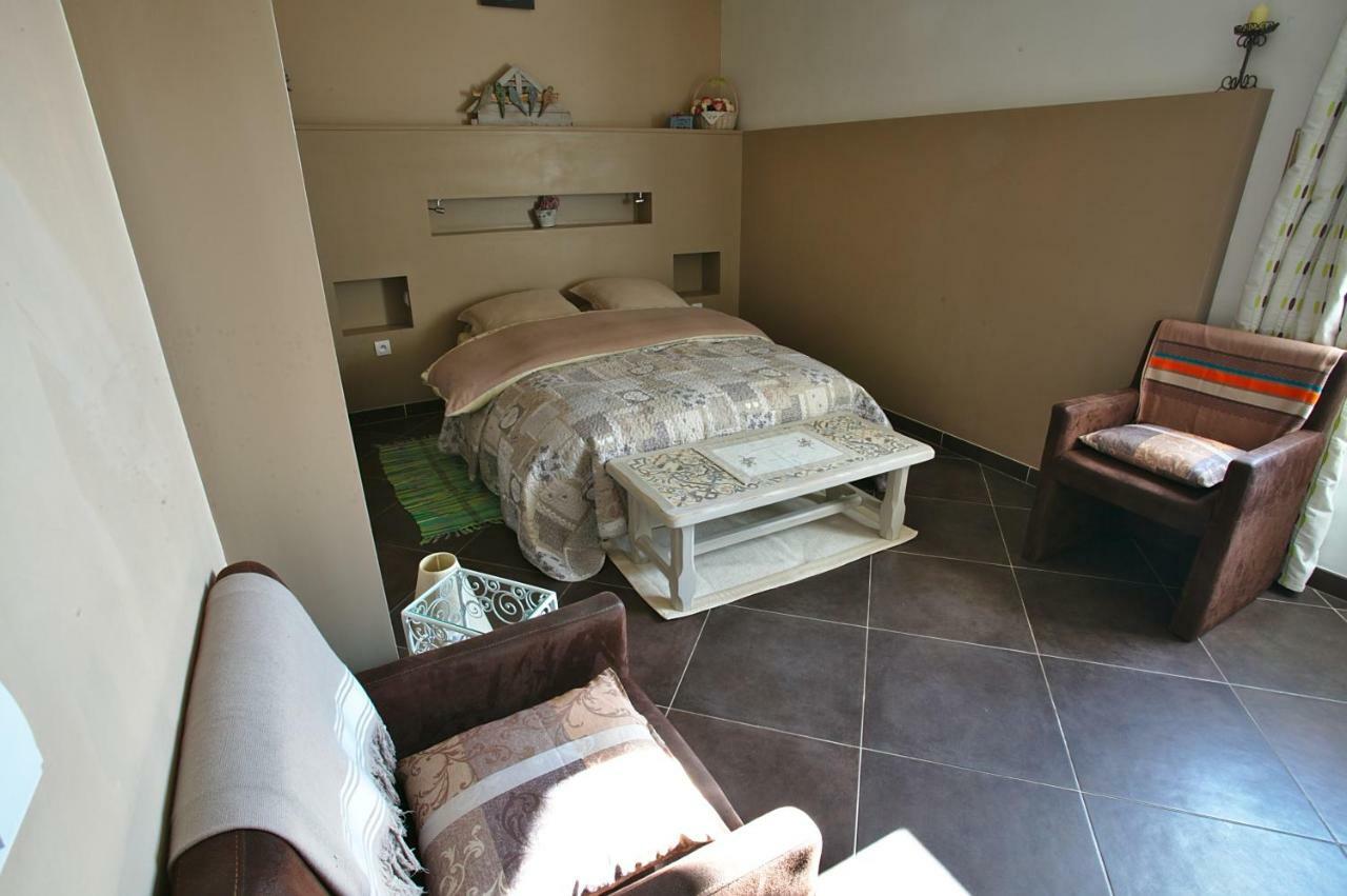 La Bastide Des Sources Bed and Breakfast Le Castellet  Eksteriør billede